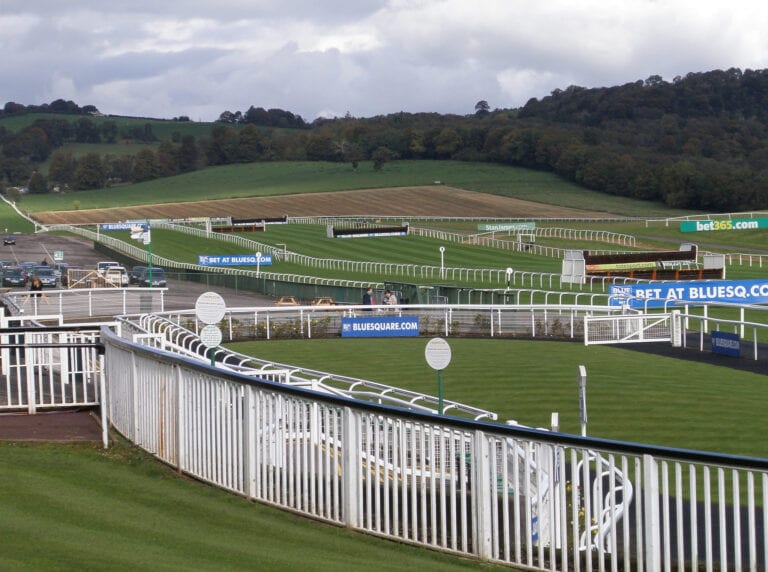 Chepstow Racing Tips for Today