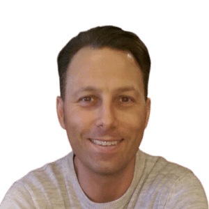 Headshot of Brett Love horse racing tipster
